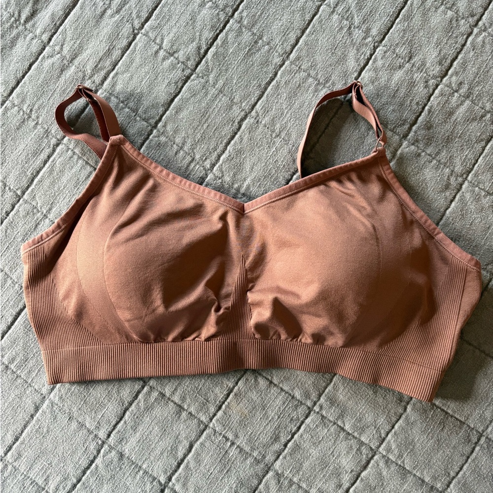 Knix Good to Go seamless bra size XXL+ in color Sola